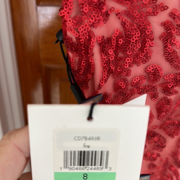 Calvin Klein Women’s Sequined Sheath Dress Size 8 NWT - Picture 12 of 12